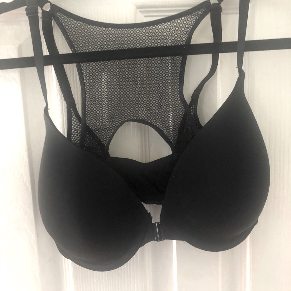 Victoria’s Secret Racerback bra 32DDD